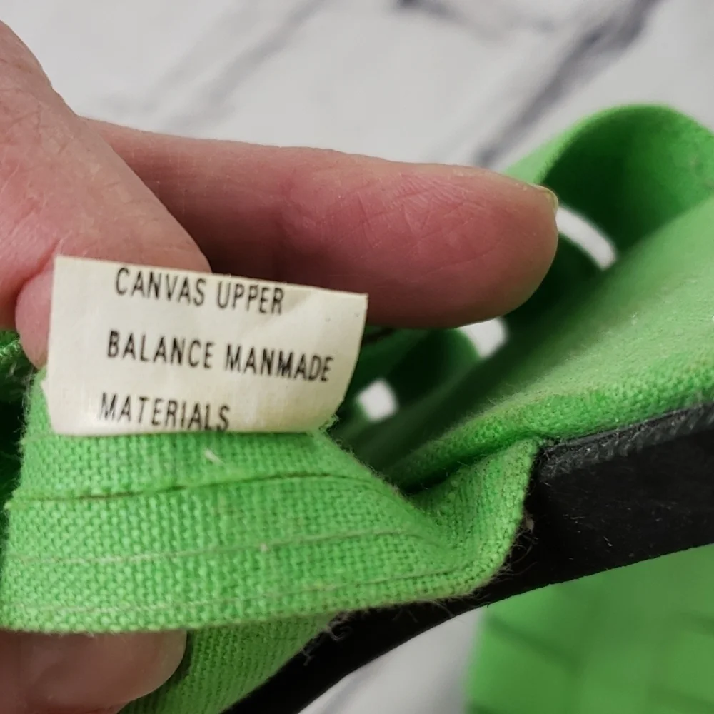 CLUB Marina Green Canvas Slip On Sandals 7.5 VGUC